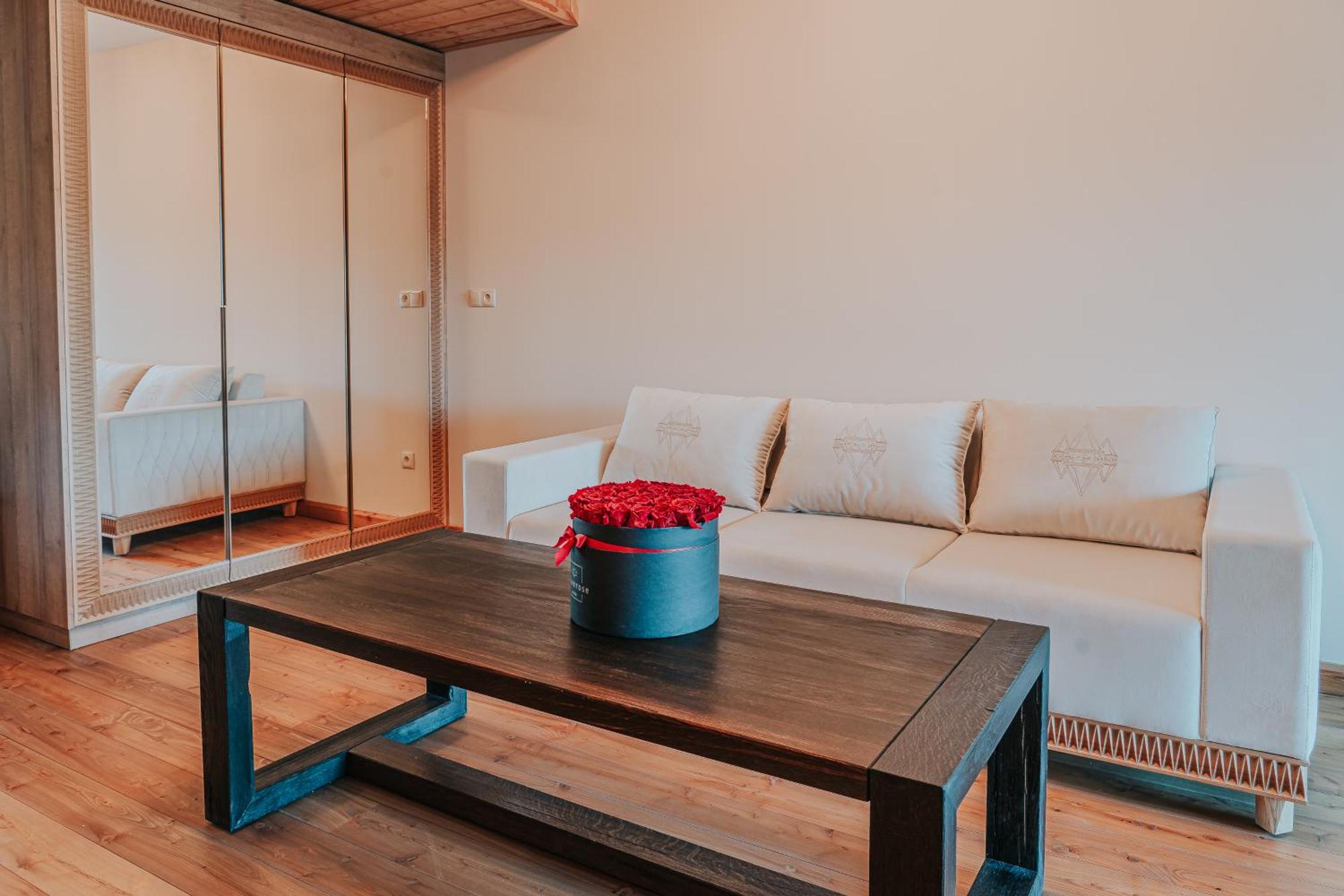 Mountain Diamond Aparthotel
